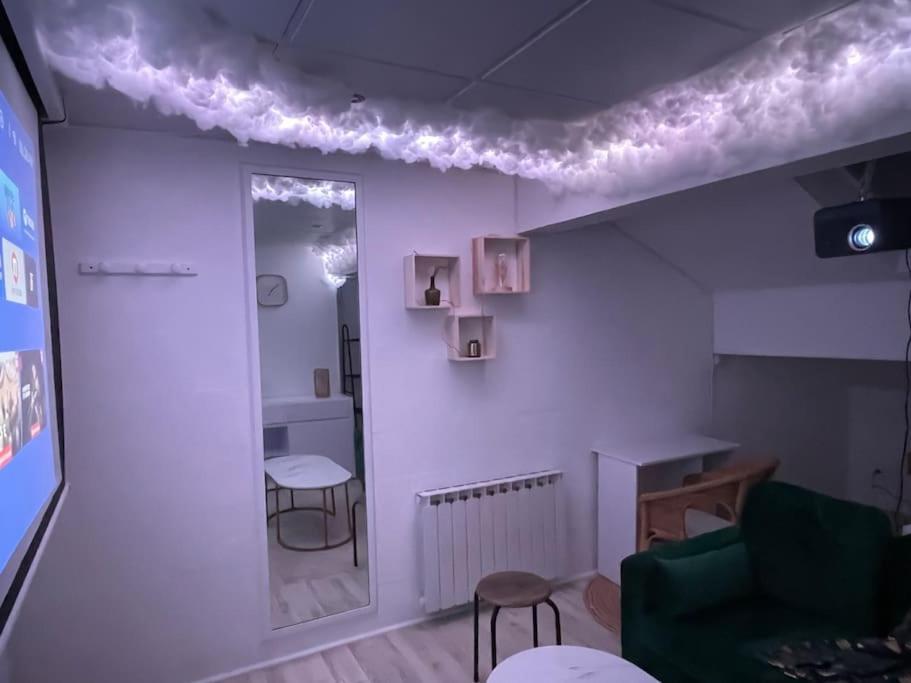 Apartamento Mgb Cinema
